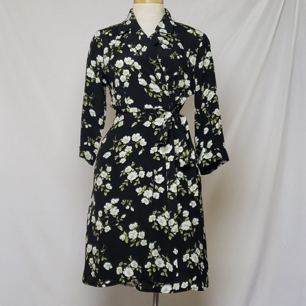 LULUS Totally Blossom Floral Print Collared Wrap‎ - Picture 3 of 15
